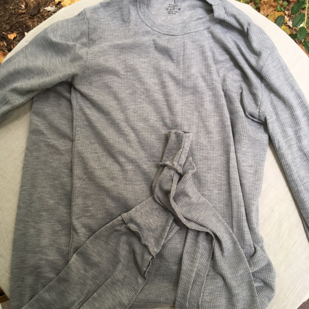 Set of Thermals Men's Small NWOT